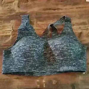 Push up sport bra.